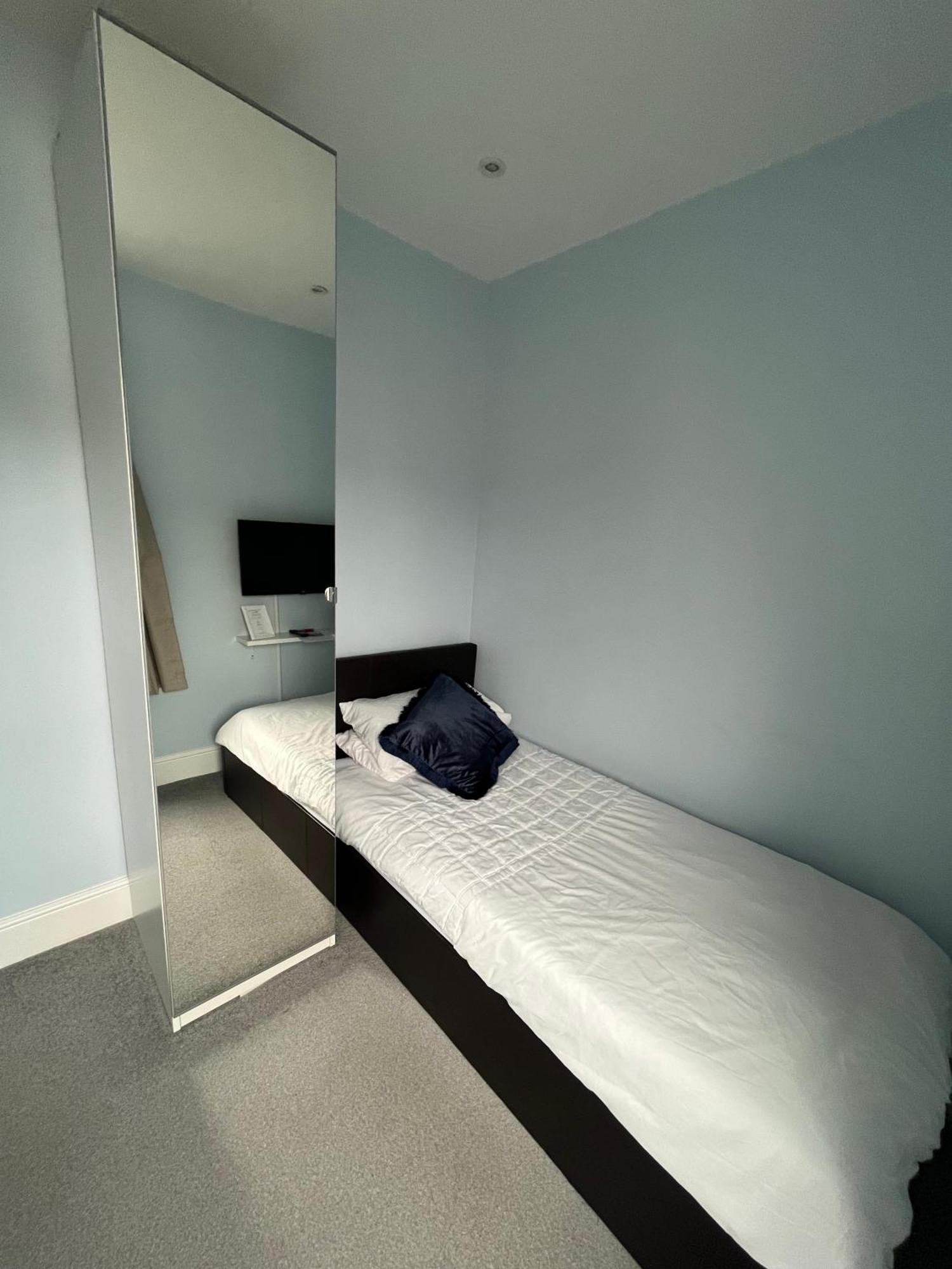 Beckett Guest House بارنسلي المظهر الخارجي الصورة